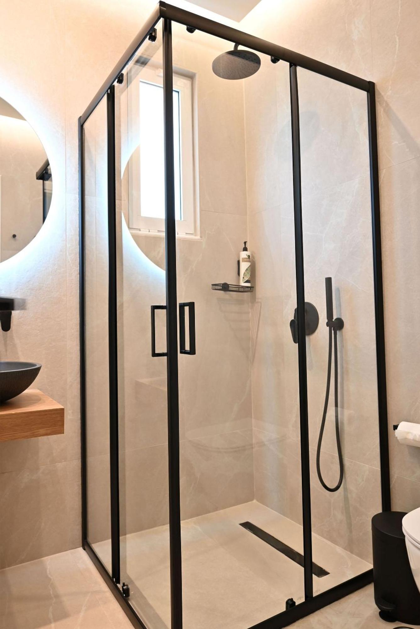 Rhotheon Suites In Lalyssos Eksteriør billede