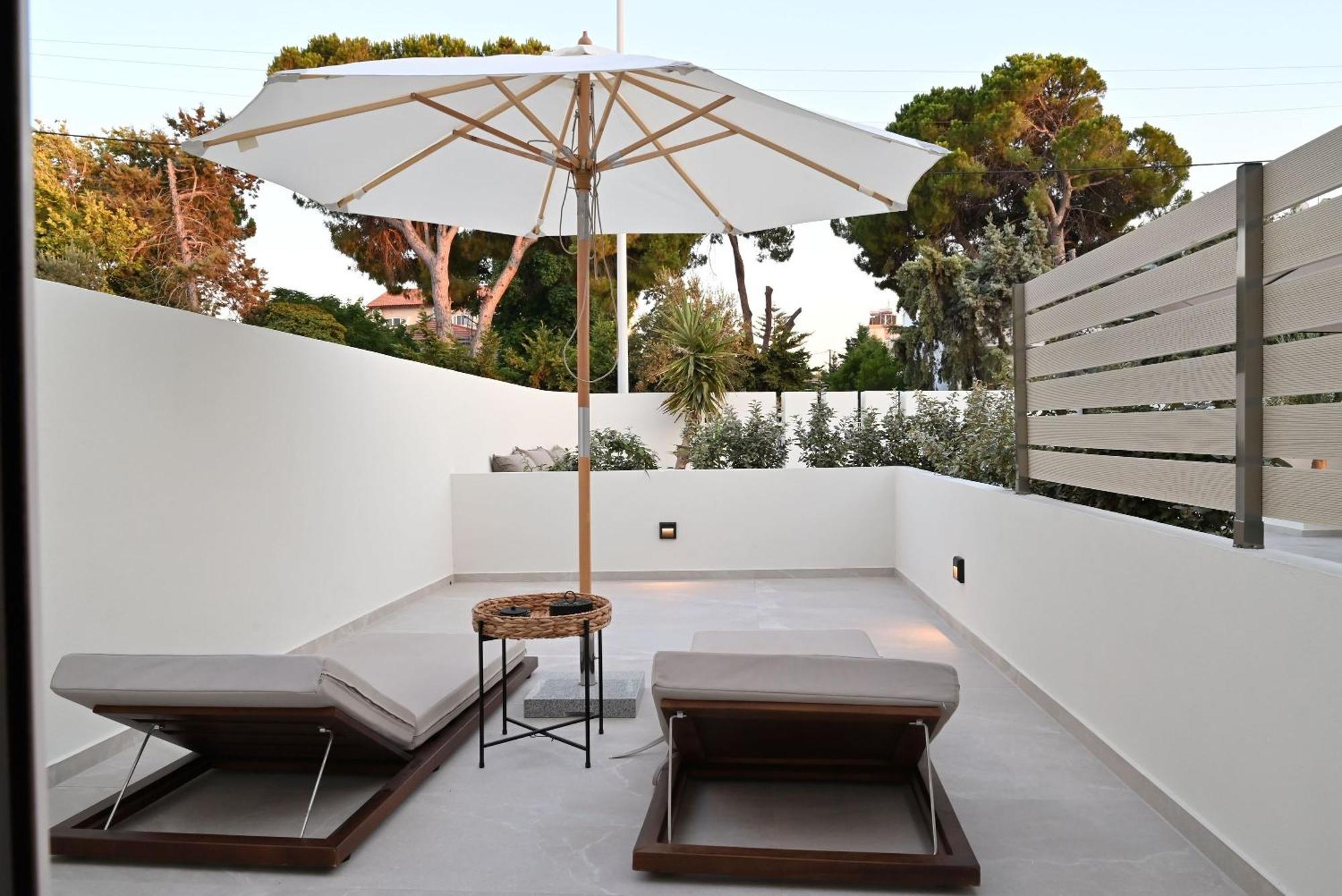 Rhotheon Suites In Lalyssos Eksteriør billede